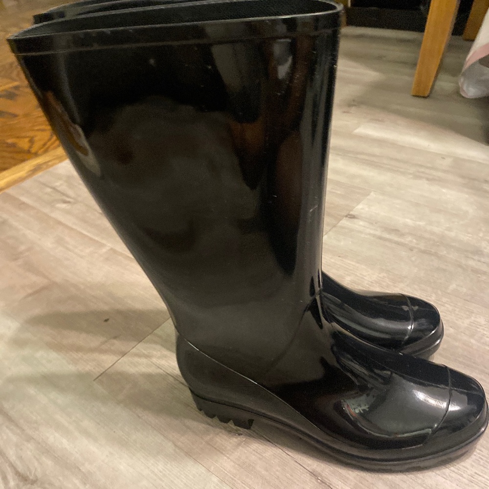 Black womens Rain Boots